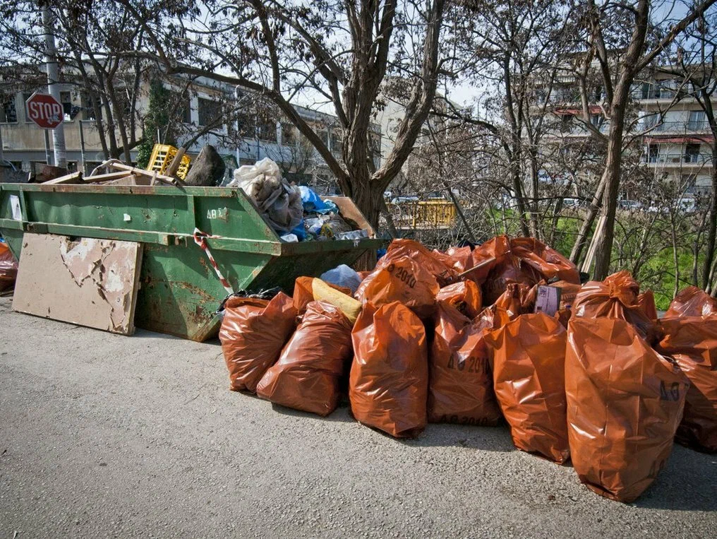 Круглосуточный вывоз мусора в Верхнем Уфалее в октябре