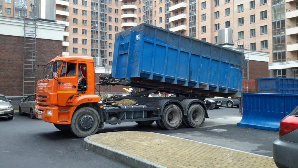 Аренда пухто для вывоза строительного и бытового мусора в Верхнем Уфалее в октябре