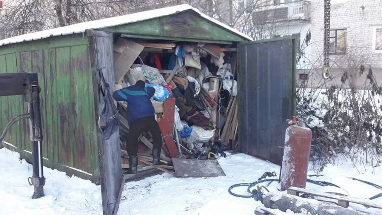Вывоз мусора из гаража с гарантией чистоты в Верхнем Уфалее в октябре