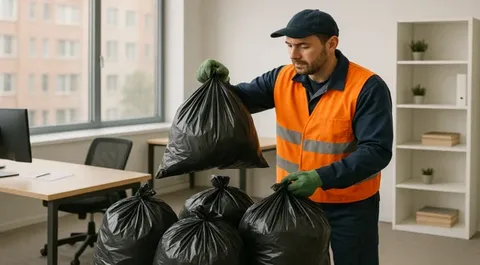 Уборка и вывоз мусора после мероприятий в Верхнем Уфалее в октябре